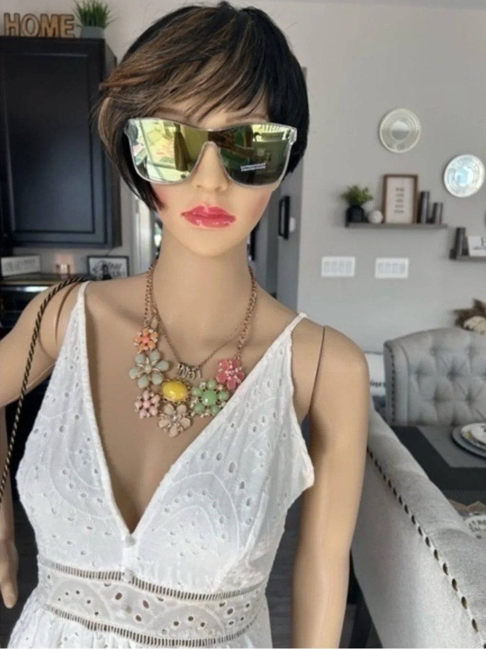 🌸 Mirrored Lens Fashion Sunglasses